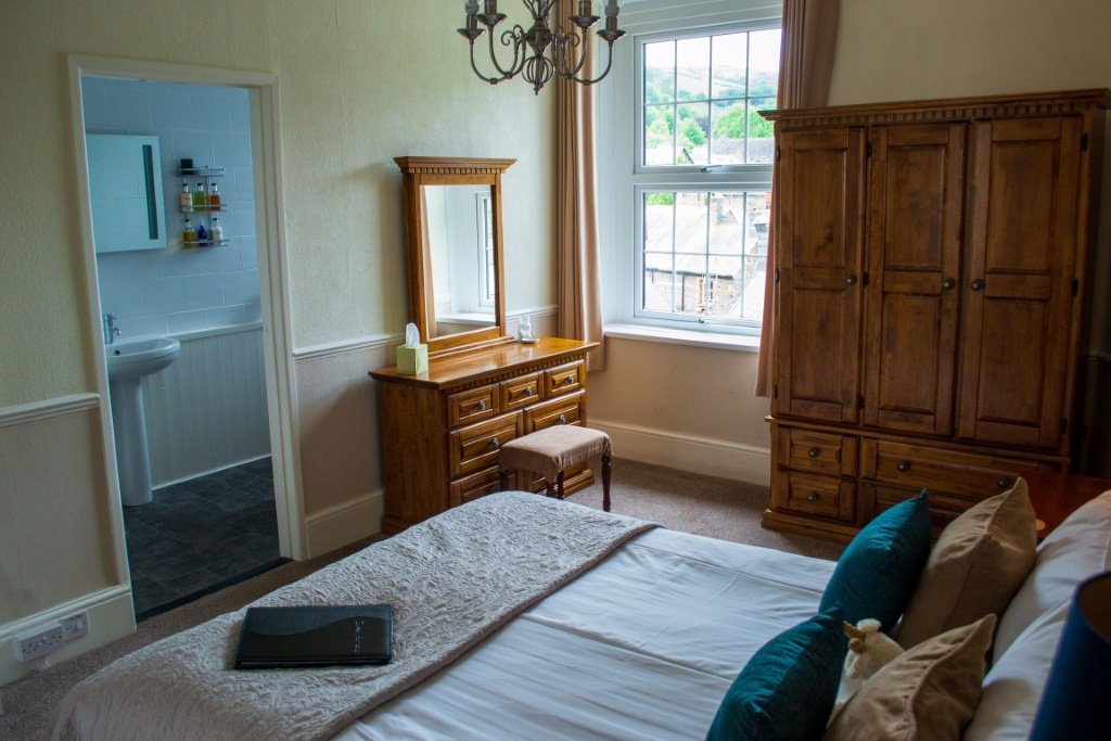 Castle Hill Guest House Suite 1 Bedroom